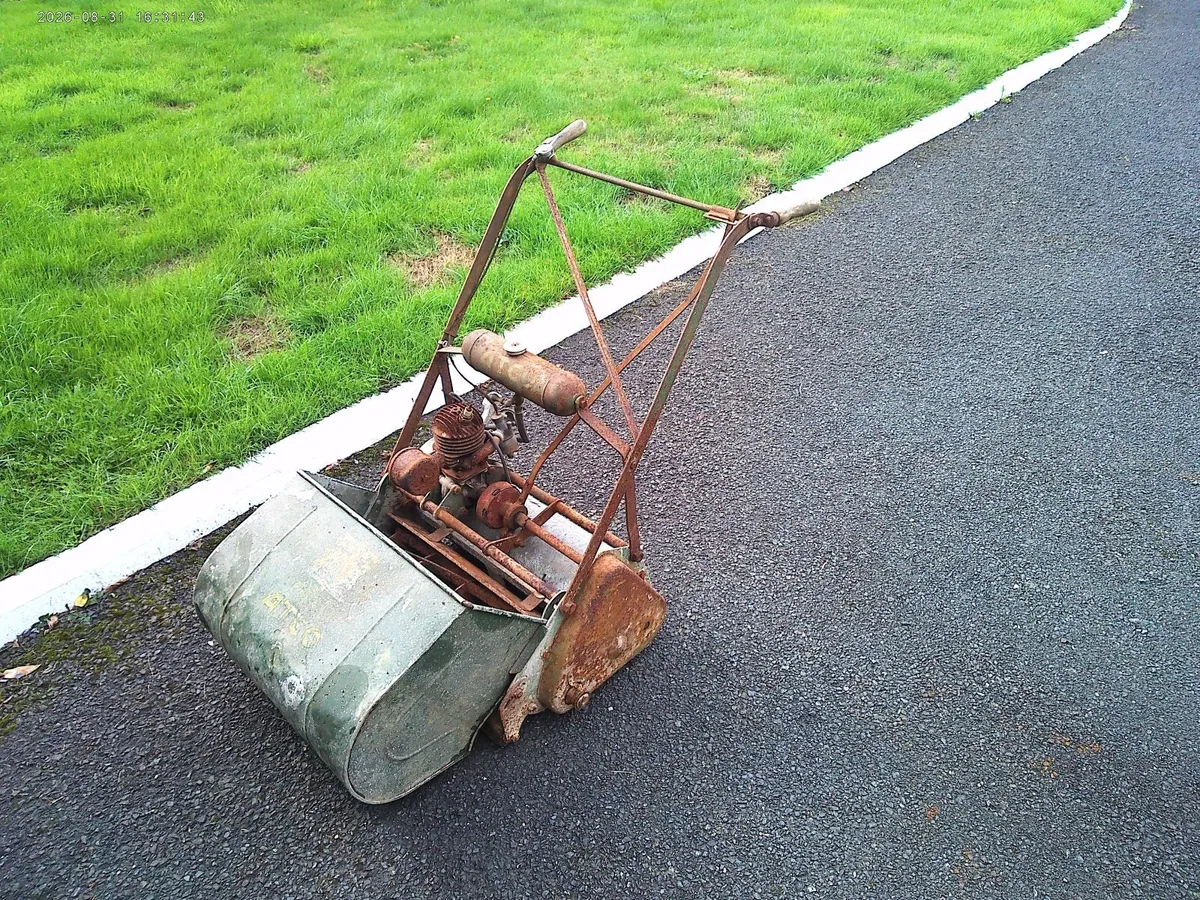 Lawnmower - Image 3