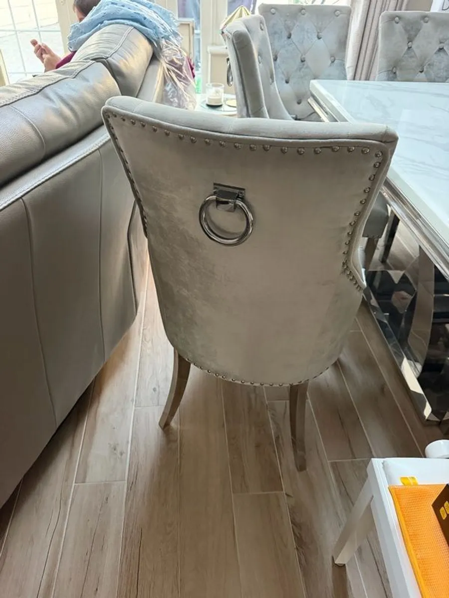 Marble Table and 6 chairs - Image 4