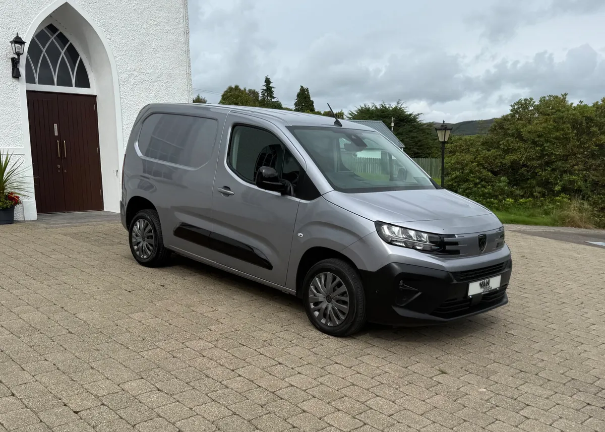 2024 (242reg) Peugeot Partner Asphalt AUTO 130bhp - Image 1