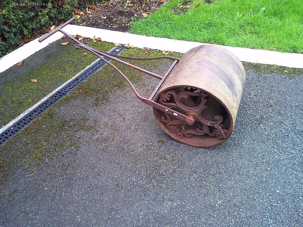 Garden Roller (for repair) - Image 4