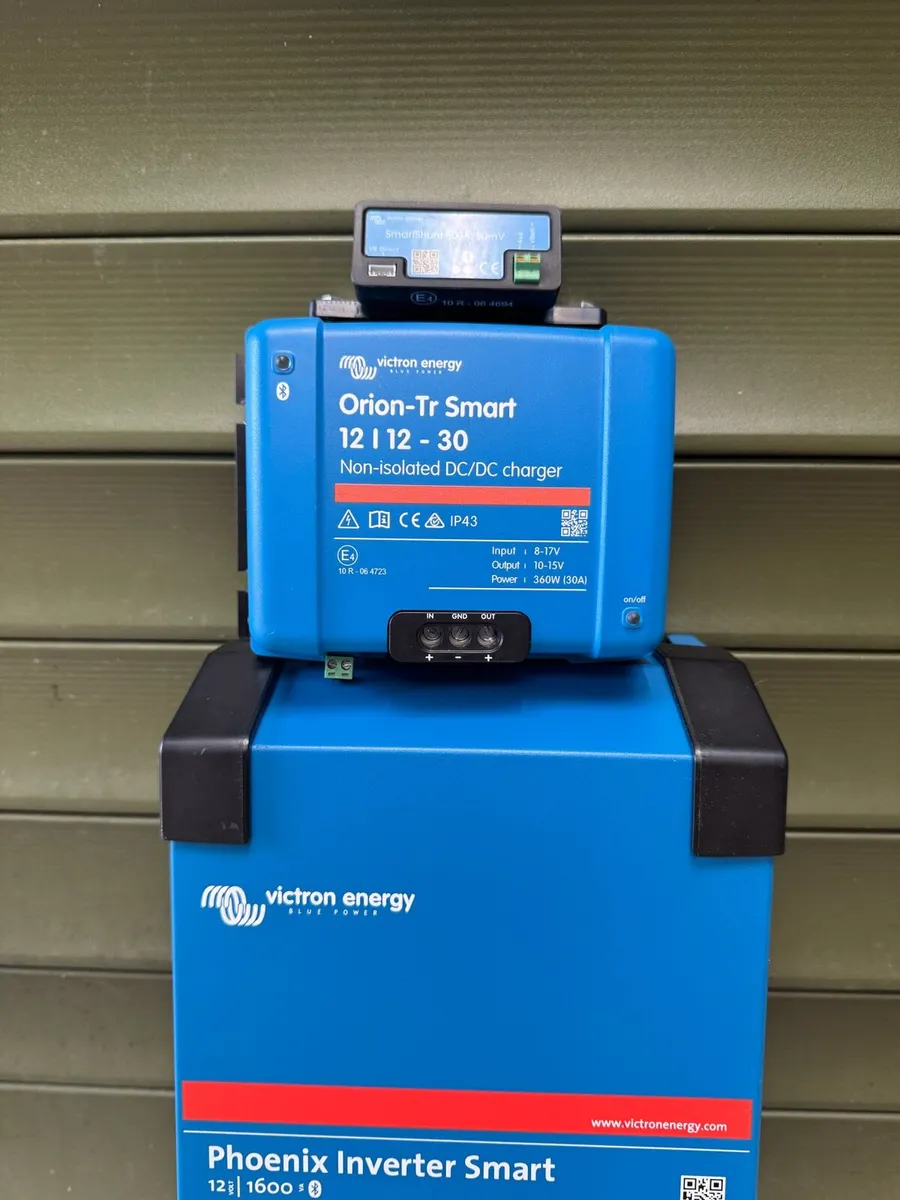 Vicron Phoenix Smart Inverter (Brand New) - Image 3