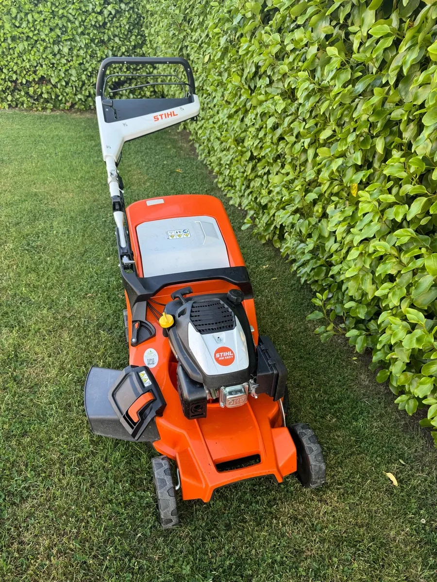 Stihl RM453V like new - Image 1