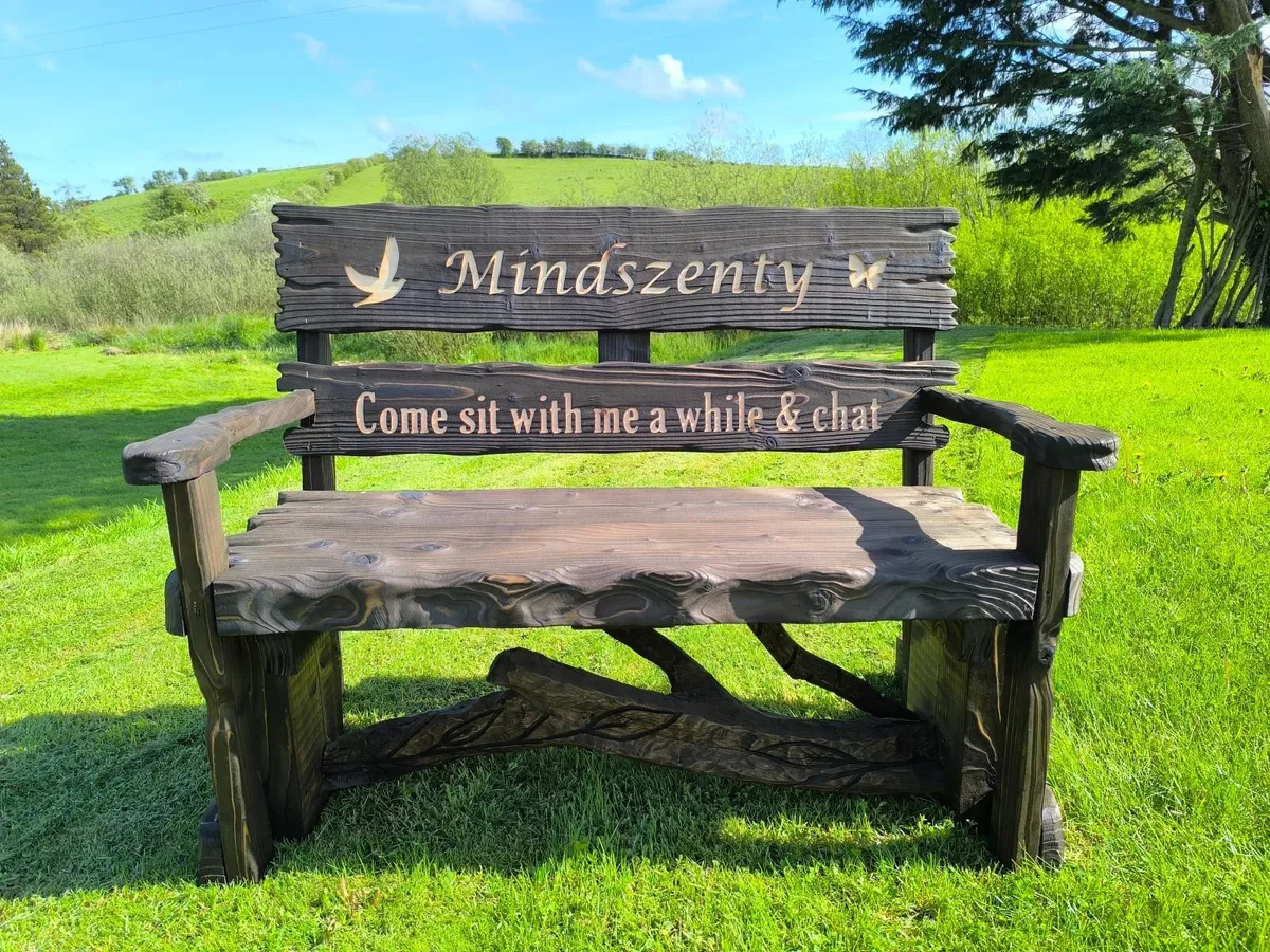 Personalised bench - Image 4