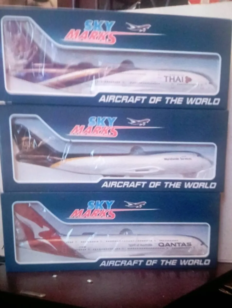 3 IN TOTAL SKY MARKS  AIRCRAFTS   MODLE'S FROM €80 - Image 1