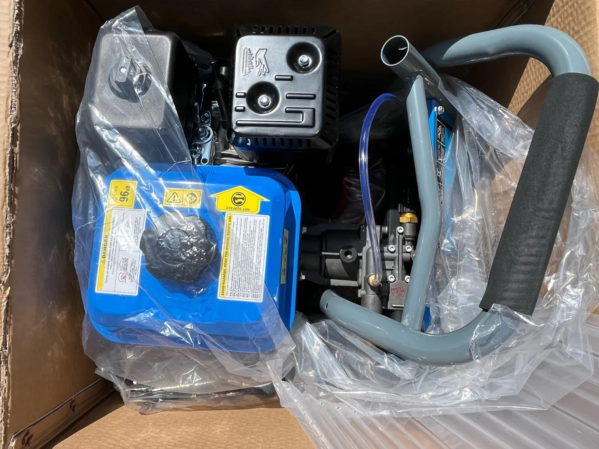 Hudson power washer - Image 2