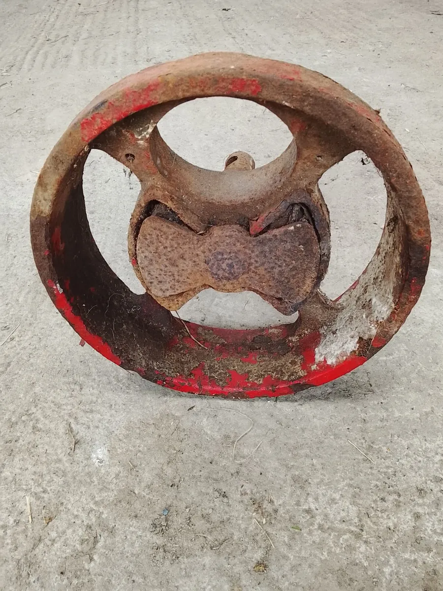 Parts Vicon flywheel  universal joint. - Image 1