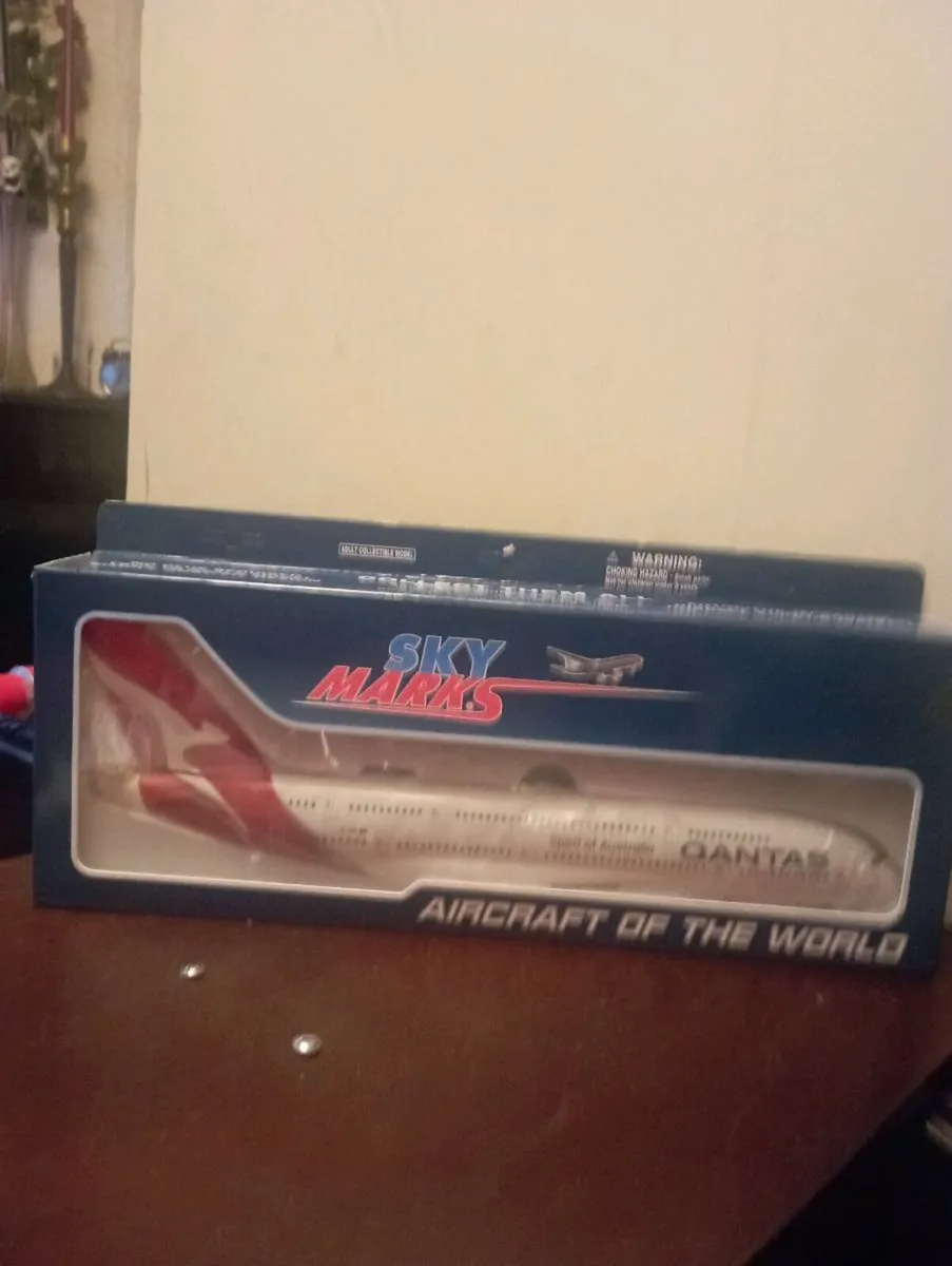3 IN TOTAL SKY MARKS  AIRCRAFTS   MODLE'S FROM €80 - Image 2