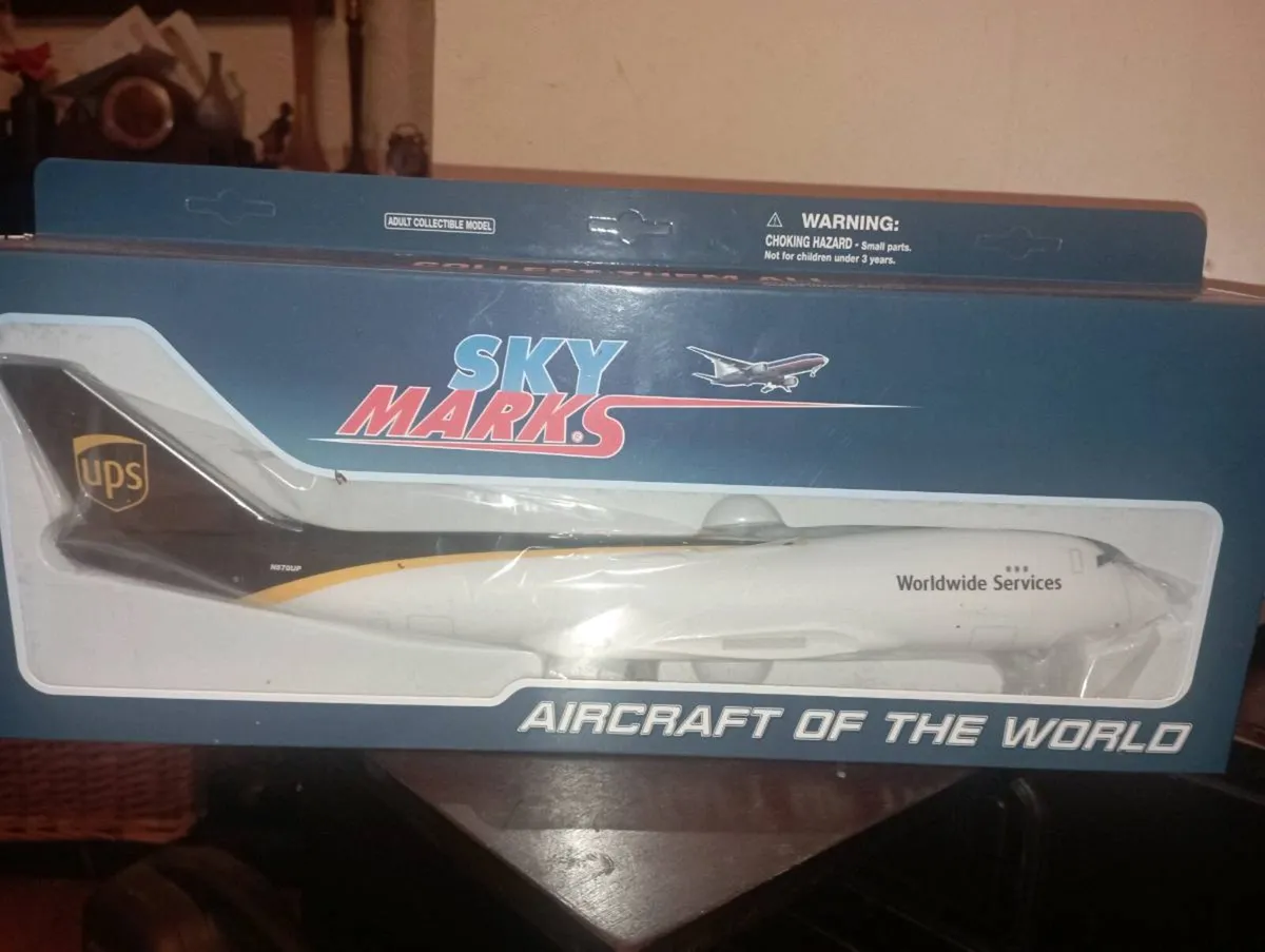 3 IN TOTAL SKY MARKS  AIRCRAFTS   MODLE'S FROM €80 - Image 3