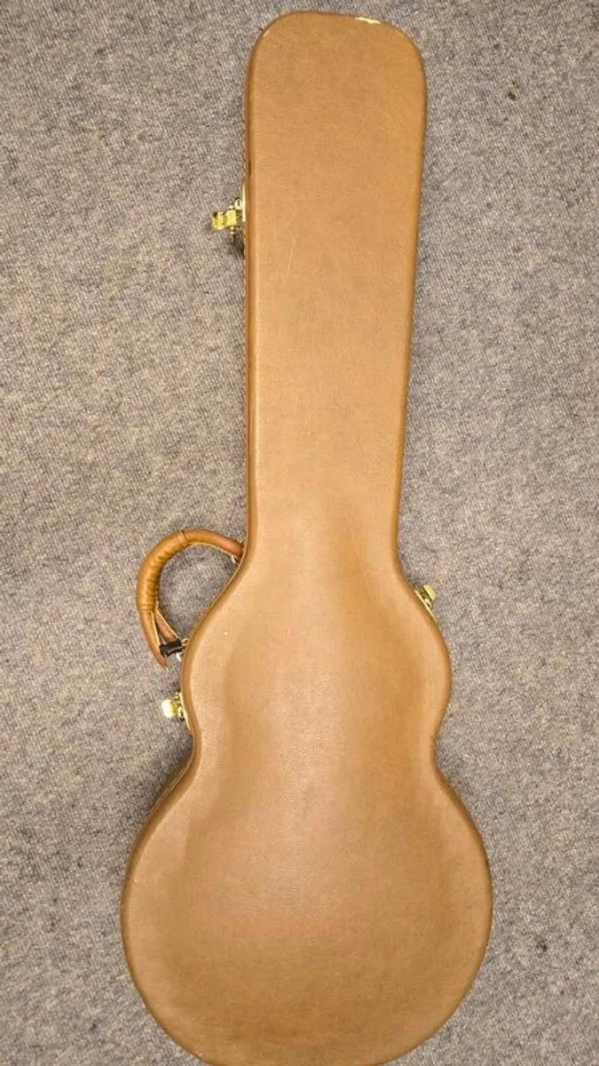 electric guitar - Image 3