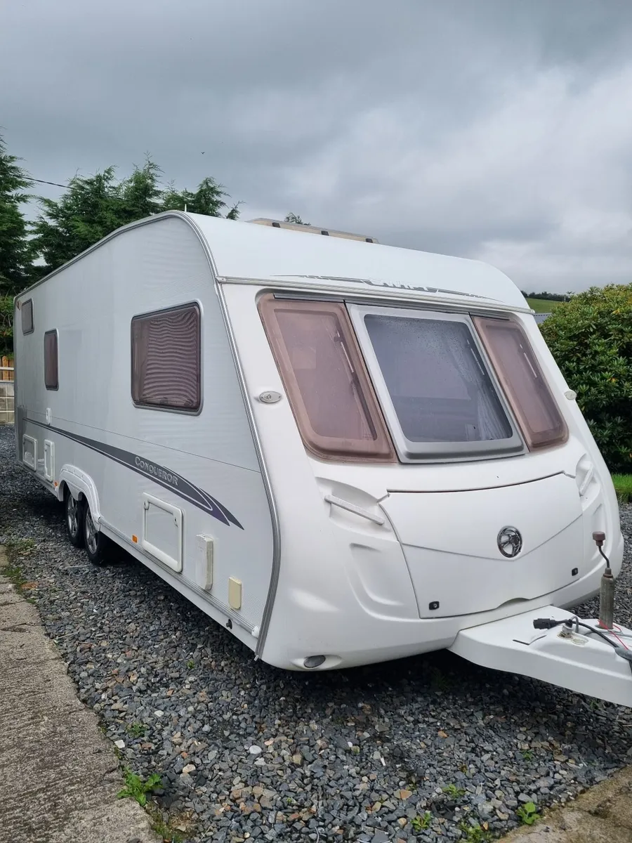 Caravan - Image 1
