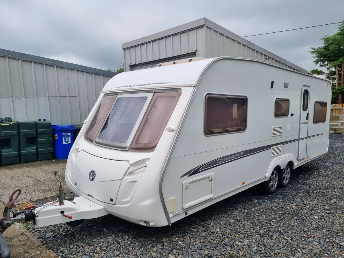 Caravan - Image 2