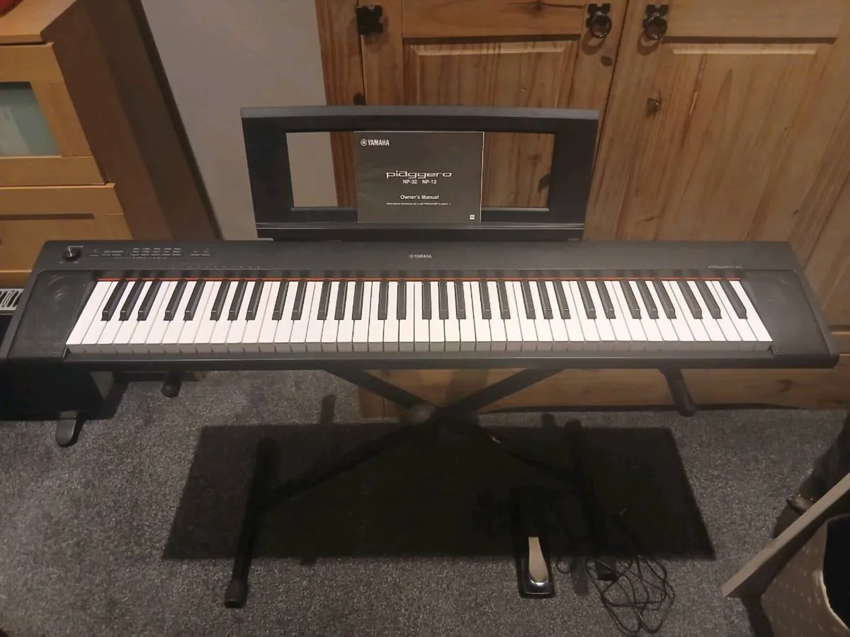 Piaggero NP-32 Keyboard - Image 1