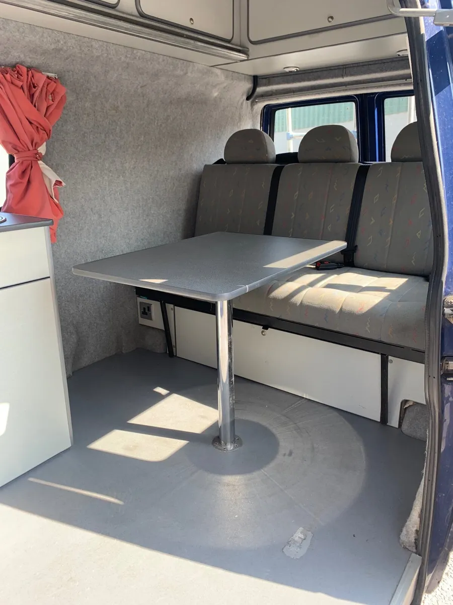 Camper - Image 2