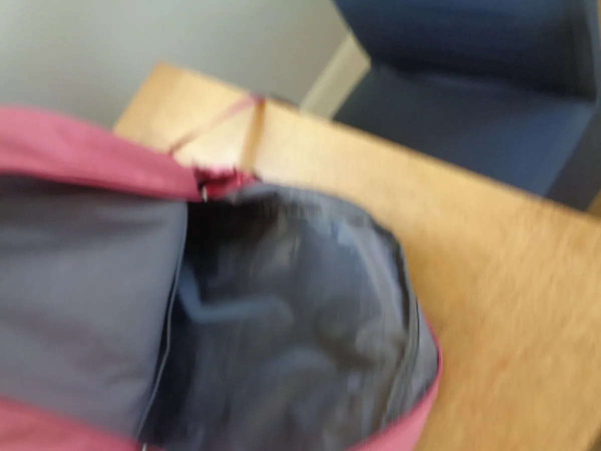 Jiayi Star Padded Back Pack for Sale - Image 3