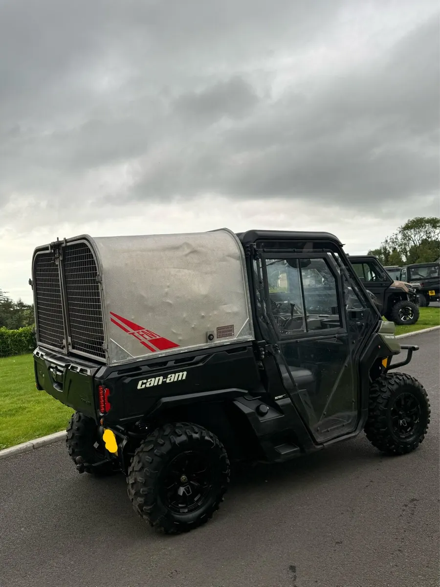 2019 Can am Traxter HD8 - Image 3