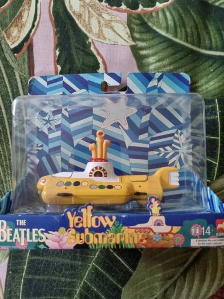 Corgi die cast model Yellow Submarine - Image 3