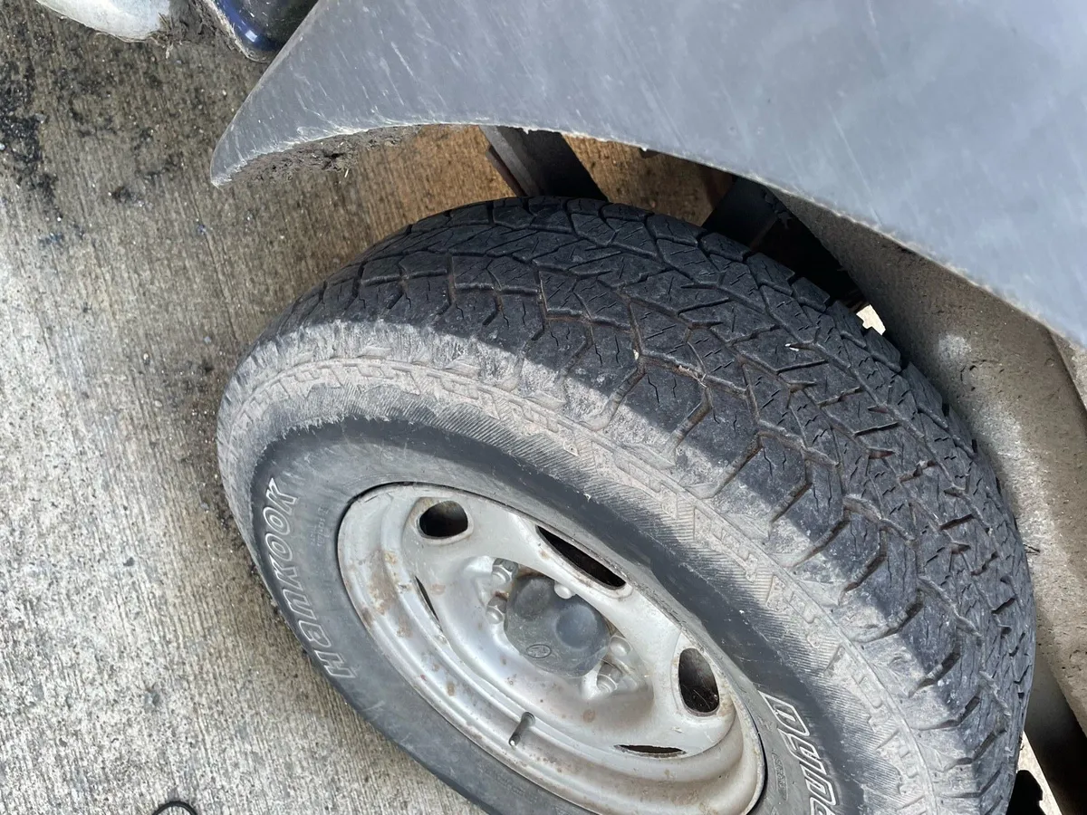 Ford ranger - Image 2