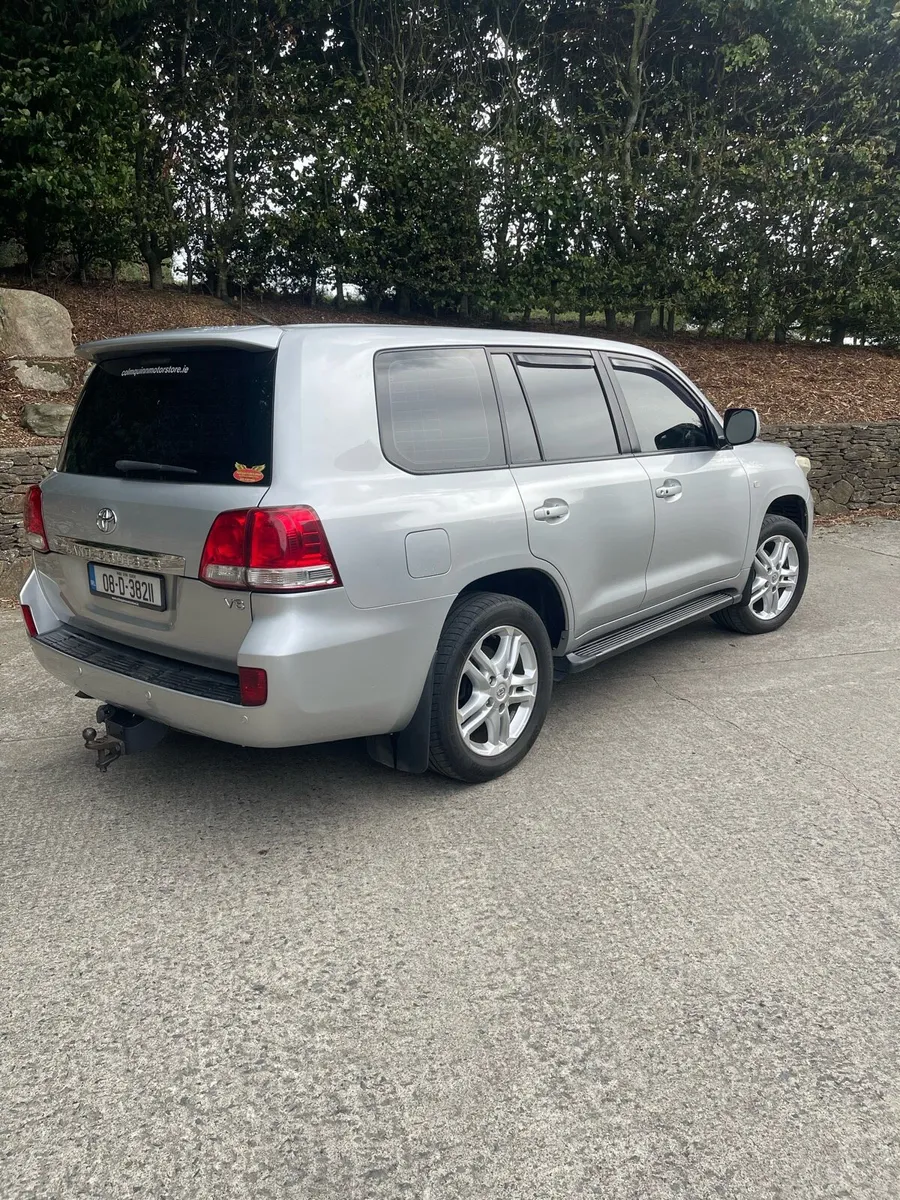 Toyota Landcruiser 200 Amazon - Image 4