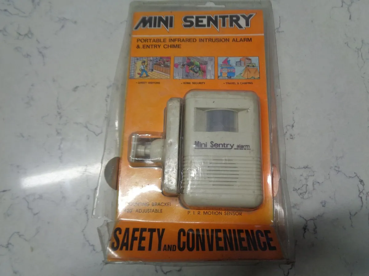 Portable Infrared Intrusion Alarm & Entry Chime - Image 1