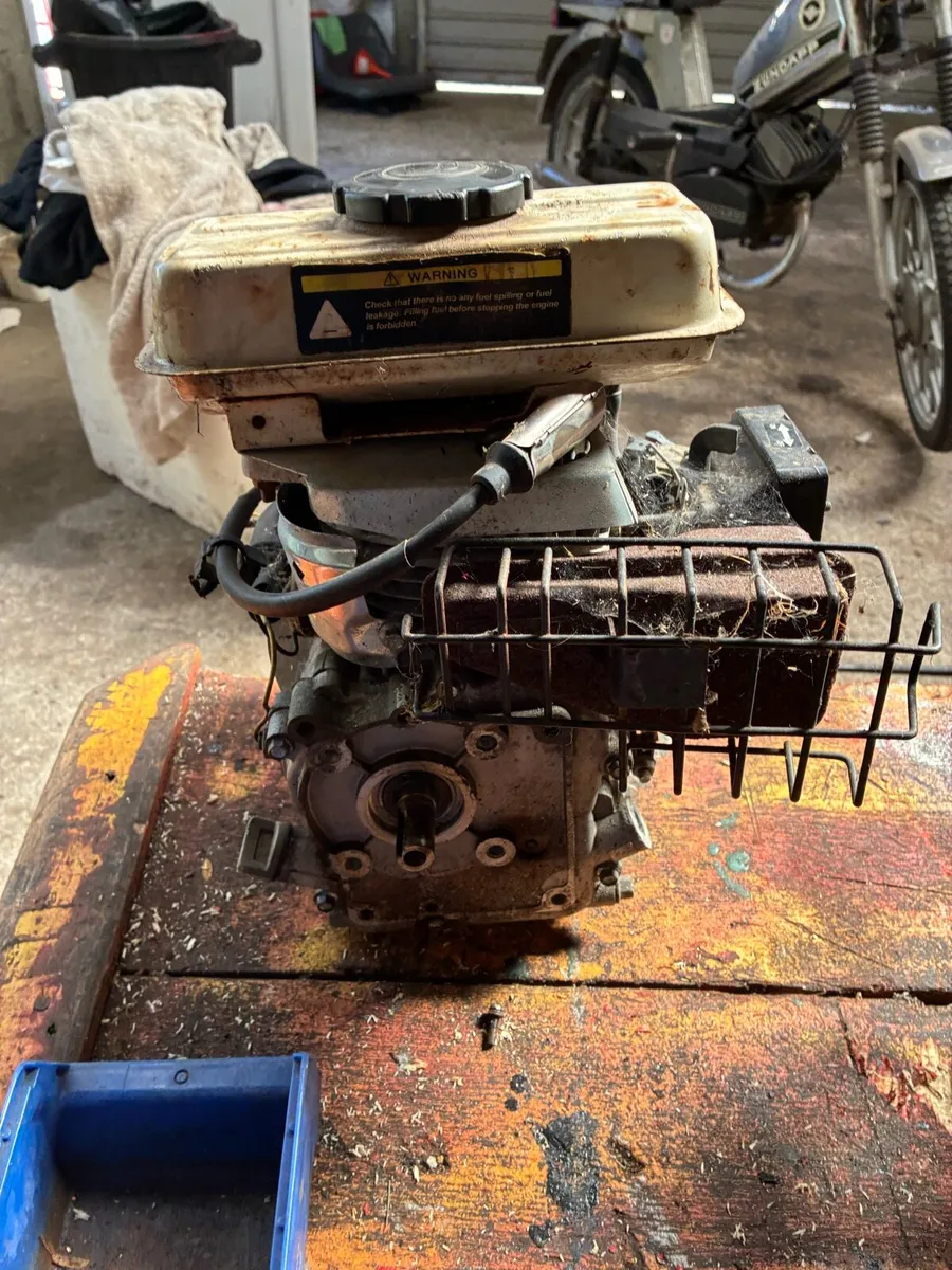 Cement mixer engine - Image 2