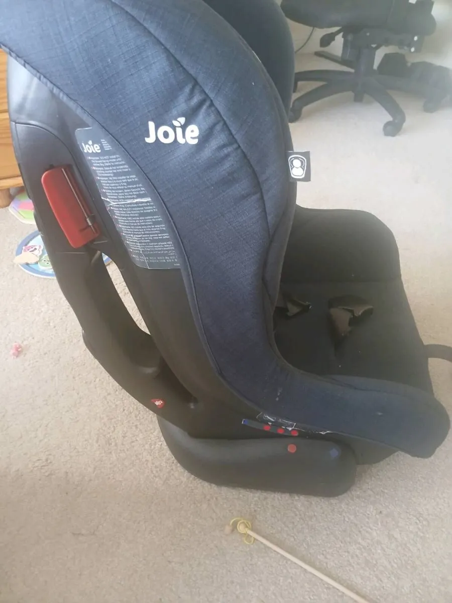 Joie car seats - Image 3