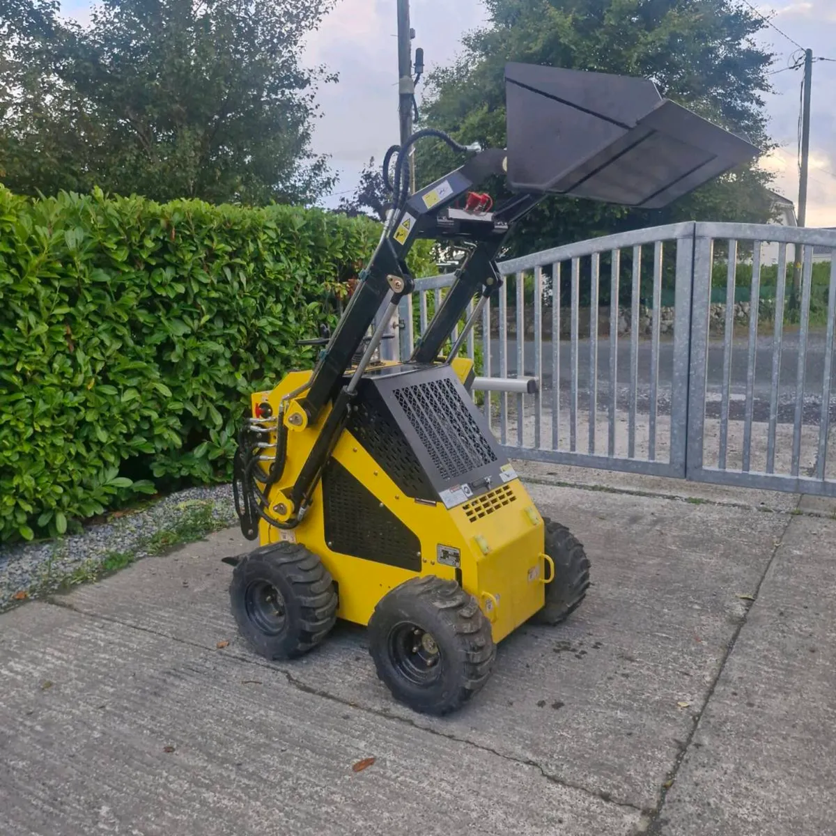 Delano S360 skid steer loader: - Image 4