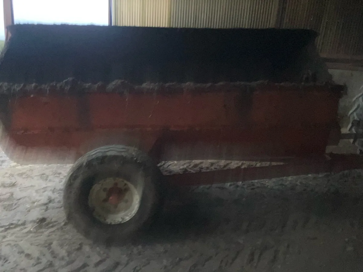 Dung spreader - Image 2