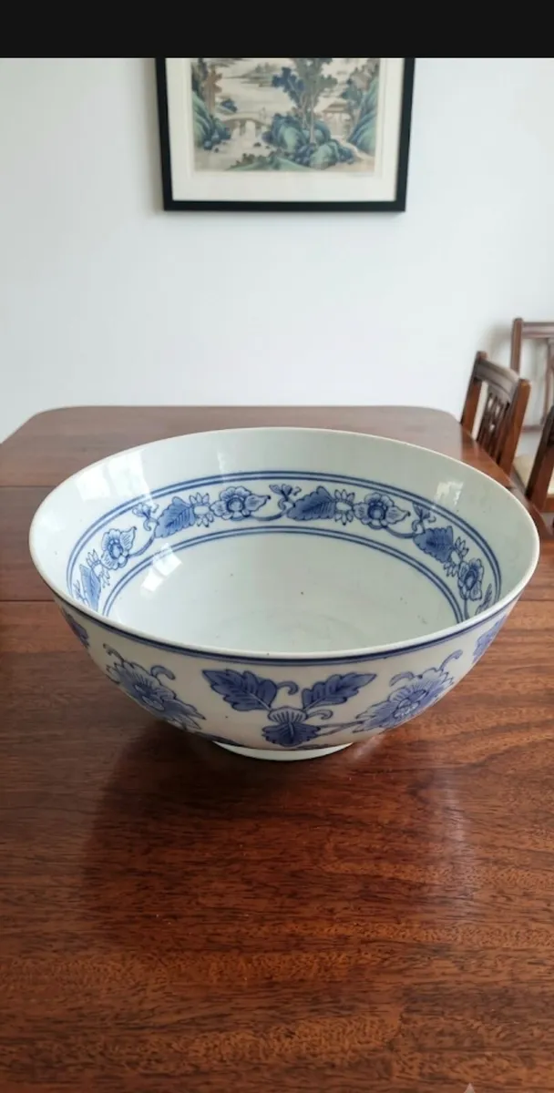 Vintage Chinese Blue and White Porcelain Bowl - Image 1