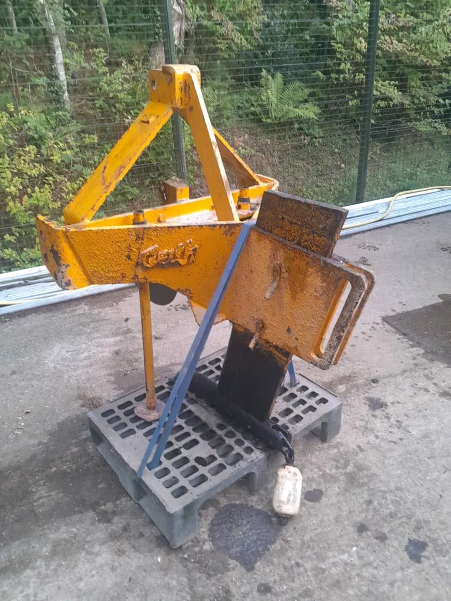 Mole plough - Image 1