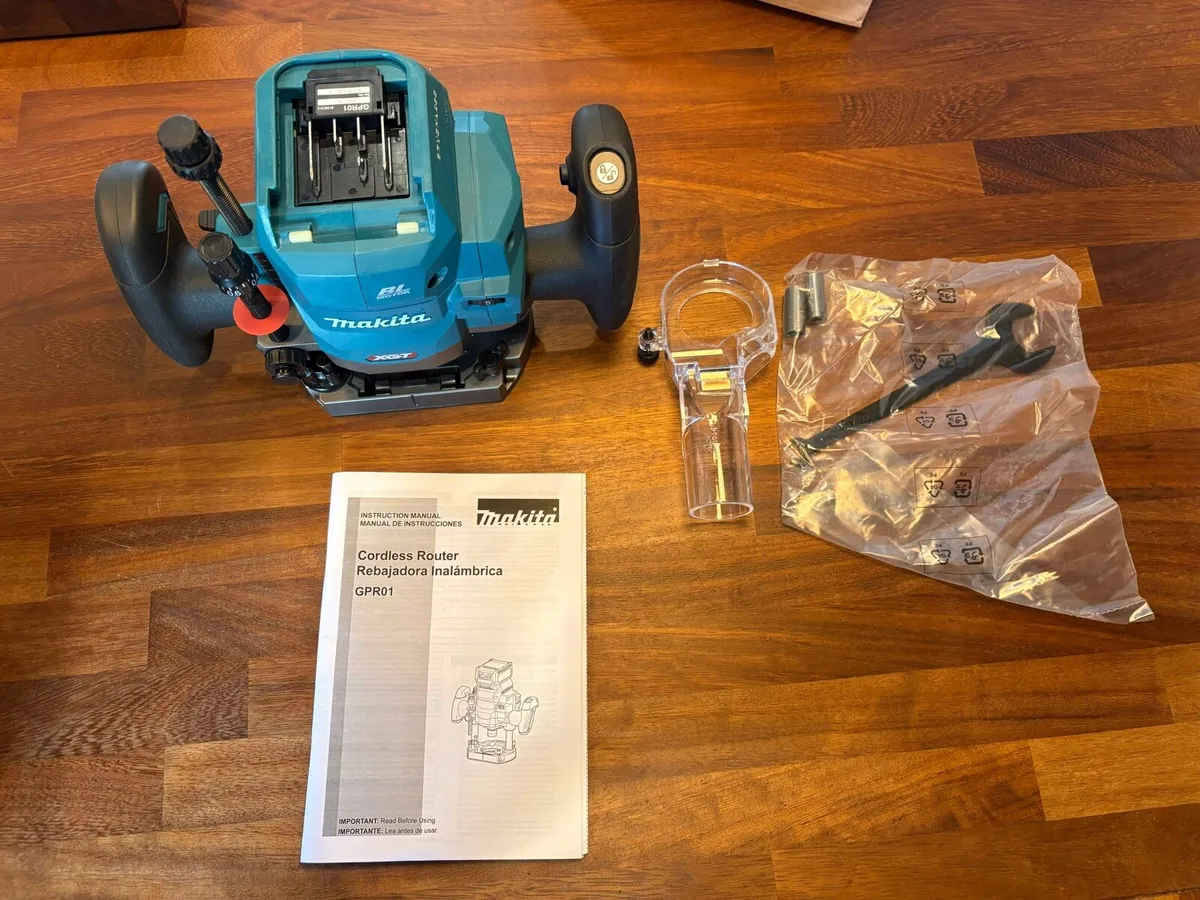 Makita Cordless 1/2” Plunge Router - Image 3