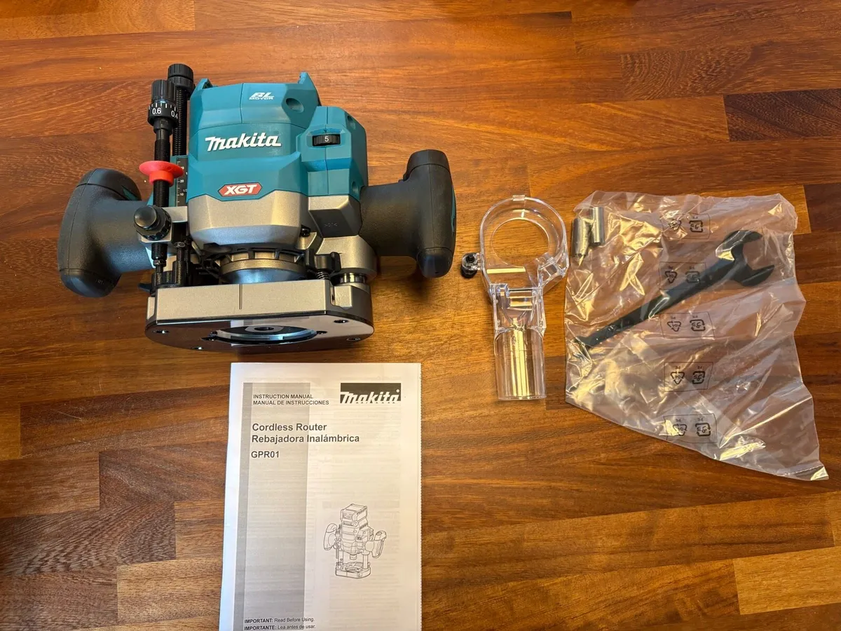 Makita Cordless 1/2” Plunge Router - Image 4
