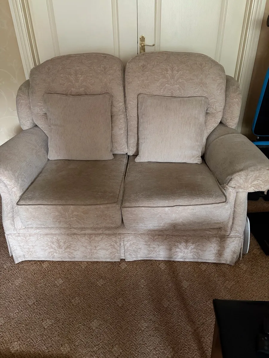 3 piece suite ( 2 x 2 seater + 1 armchair ) - Image 1