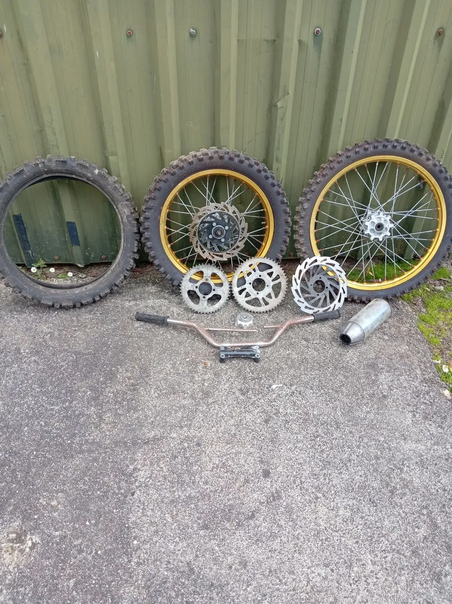Dirt bike wheels - Image 1