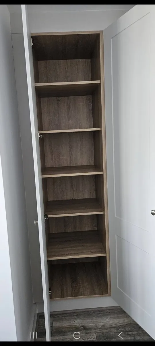 Cabinet - Image 2