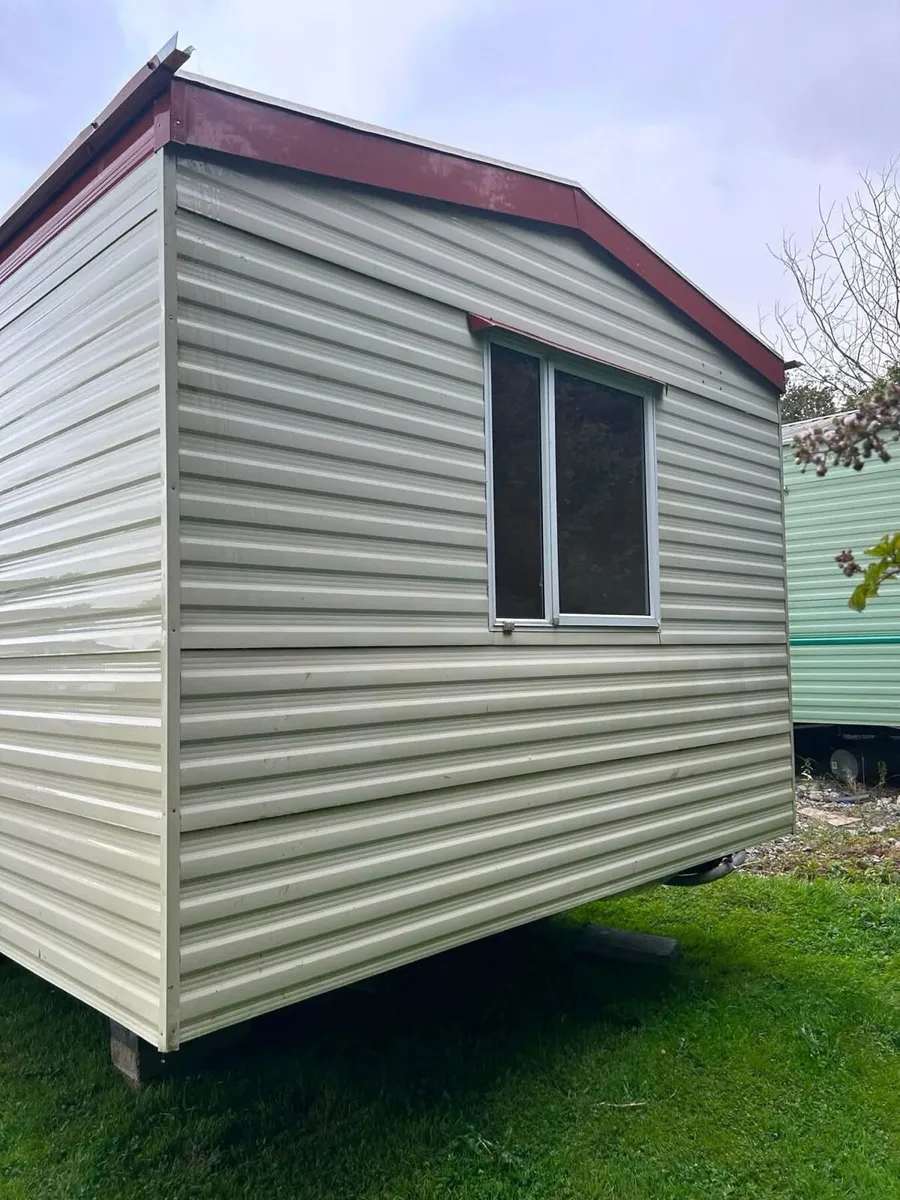 36x10 Mobile Home - Image 4
