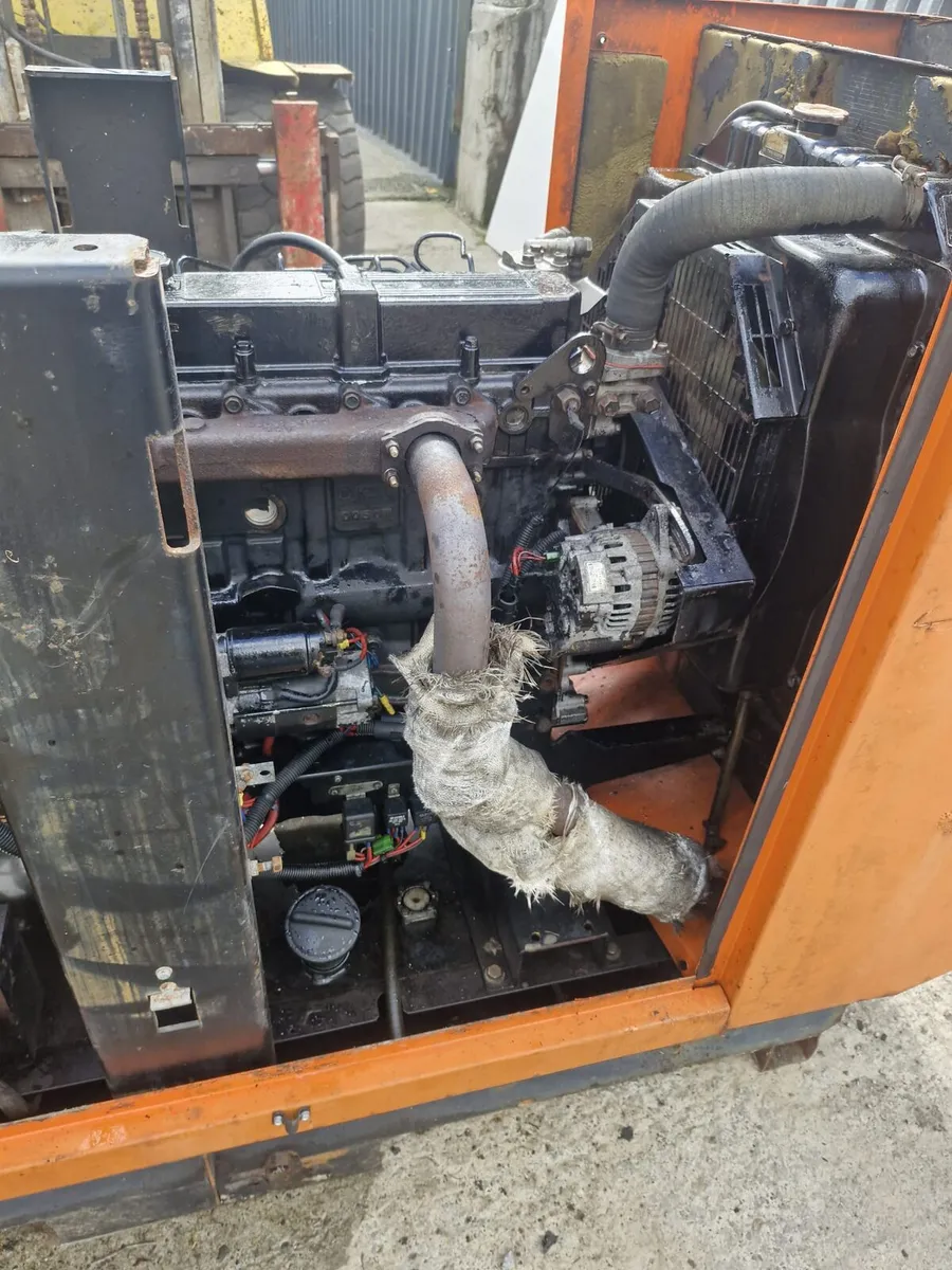Mitsubishi engine - Image 4