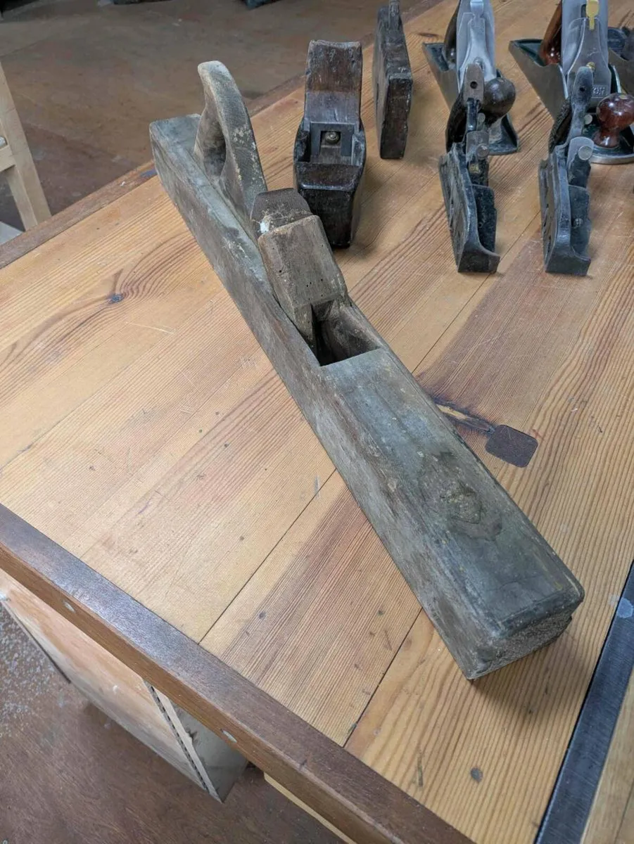 Large Old Hand Plane - Image 1