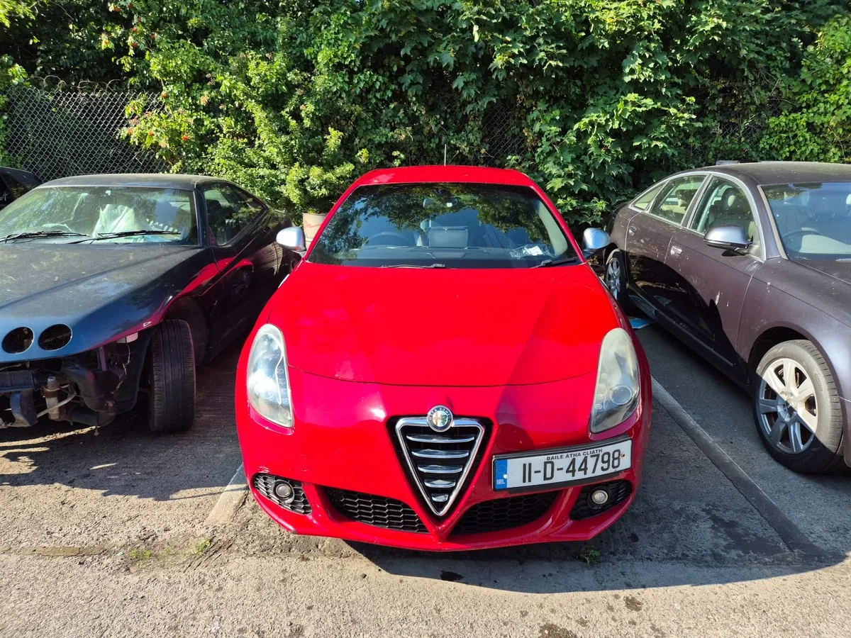 Alfa Romeo Giulietta Cloverleaf - Image 4