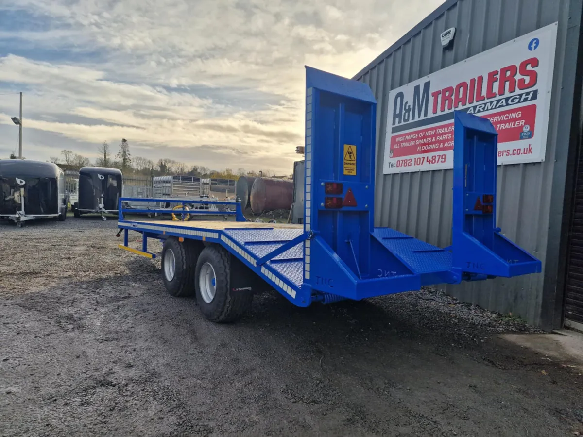 Low loader JNC 18ft - Image 4