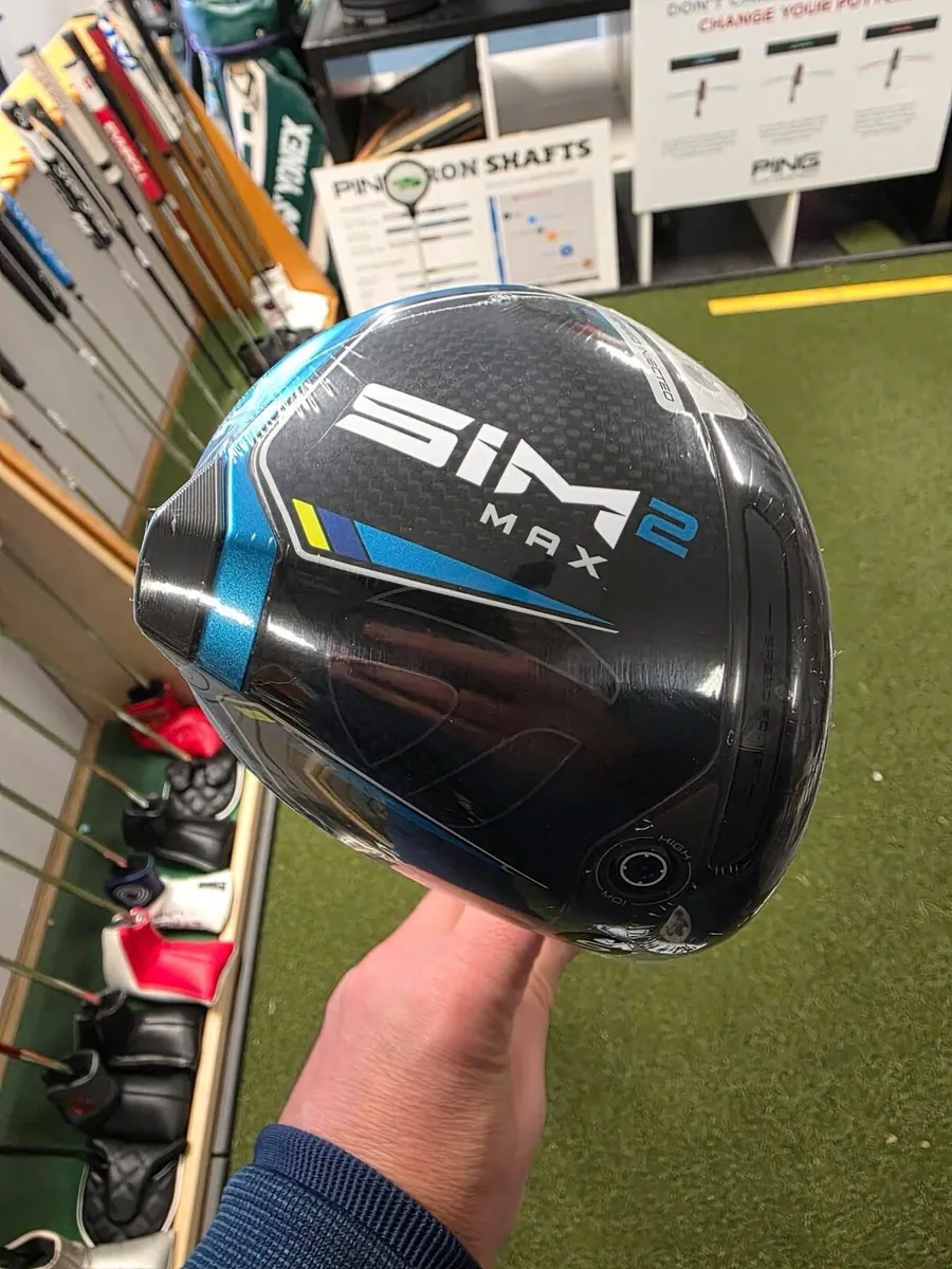 Taylormade Sim2 Max Driver - Image 1
