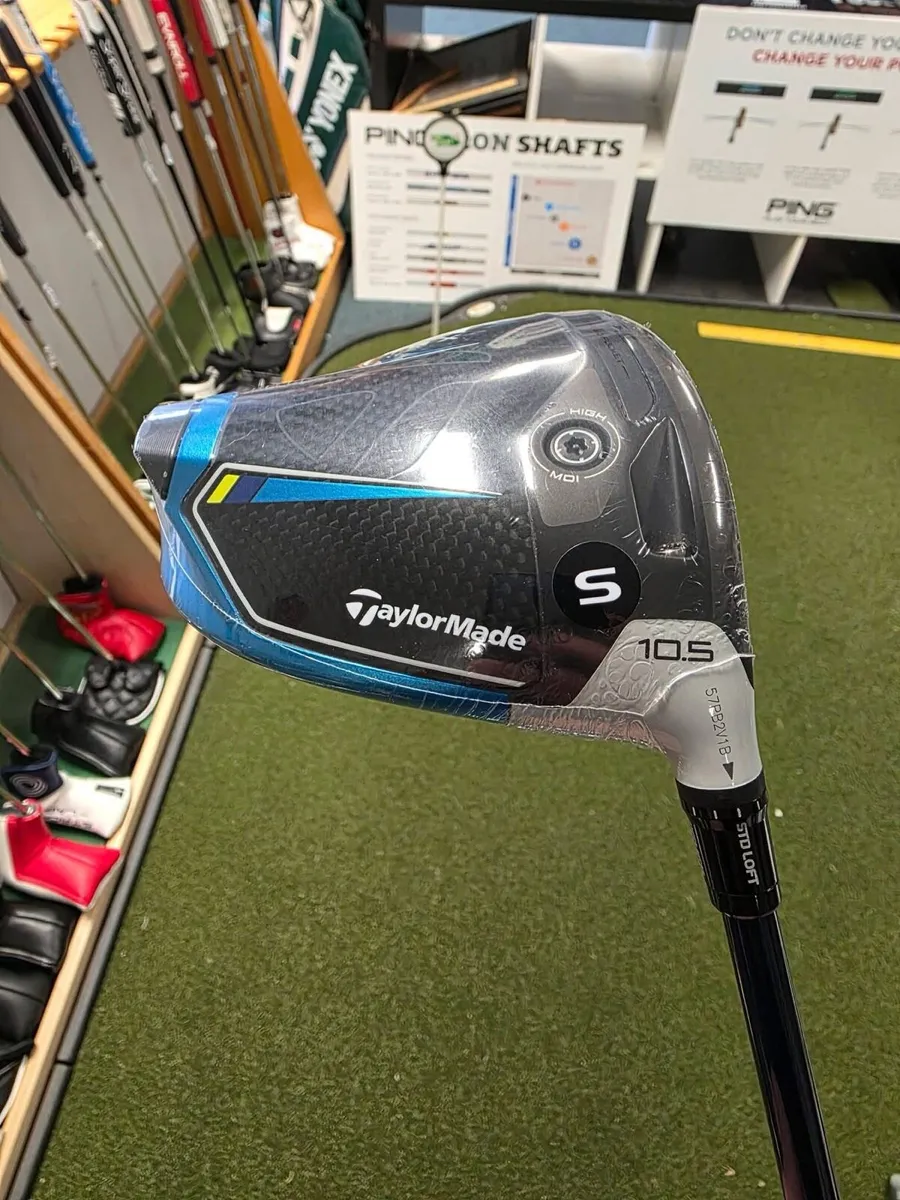 Taylormade Sim2 Max Driver - Image 2