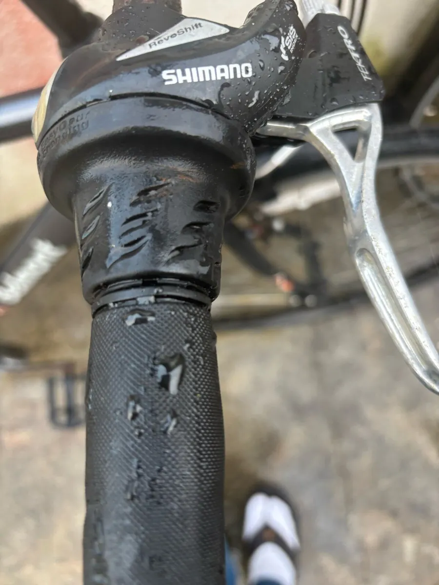 Adult touring bike - Image 4