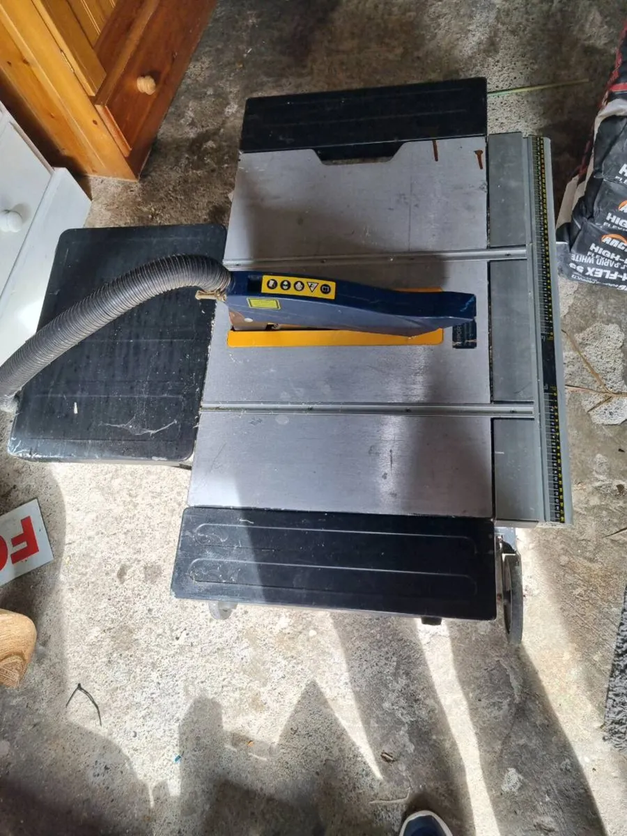 Large table saw - Image 1