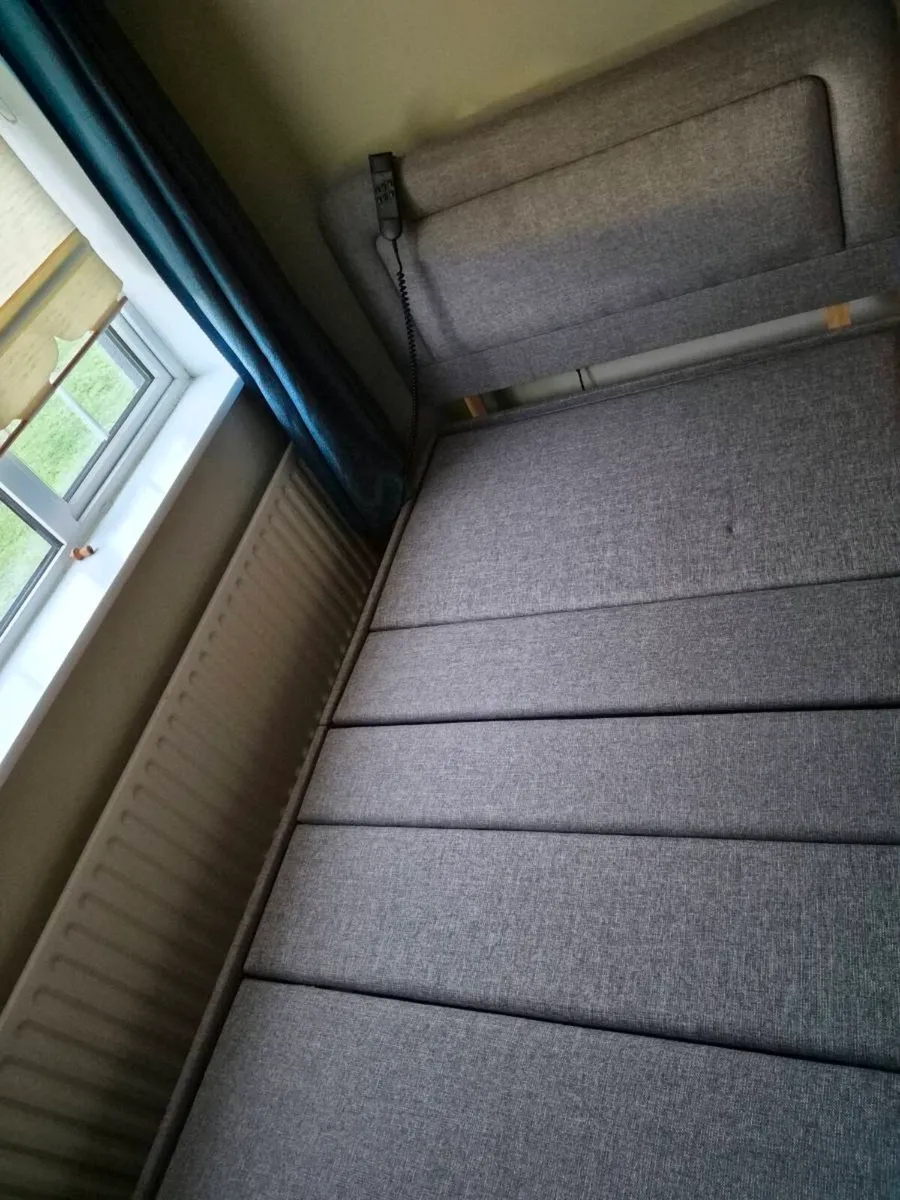 Fully adjustable small double electric bed - Image 3