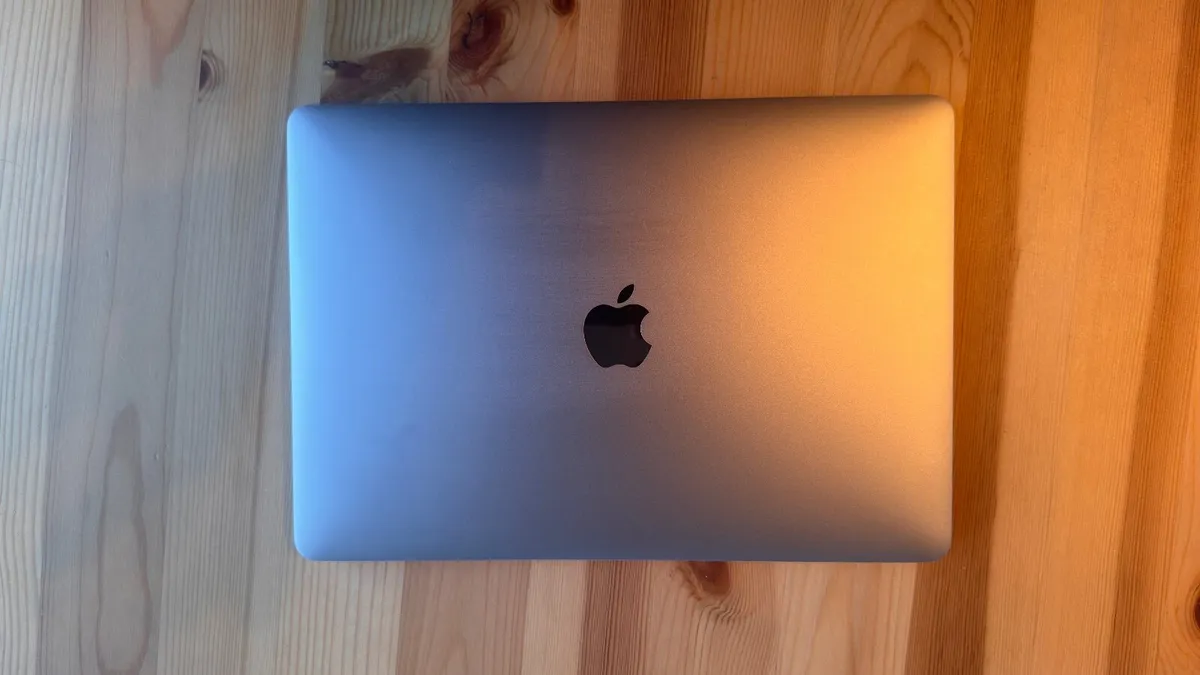 13" MacBook Pro M1 (2020) 16GB/512GB - Image 3