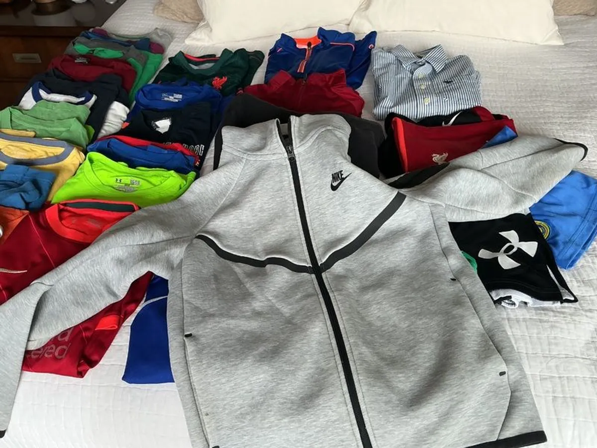 Boys Clothes Bundle age 10, kids size L, 30 items - Image 4