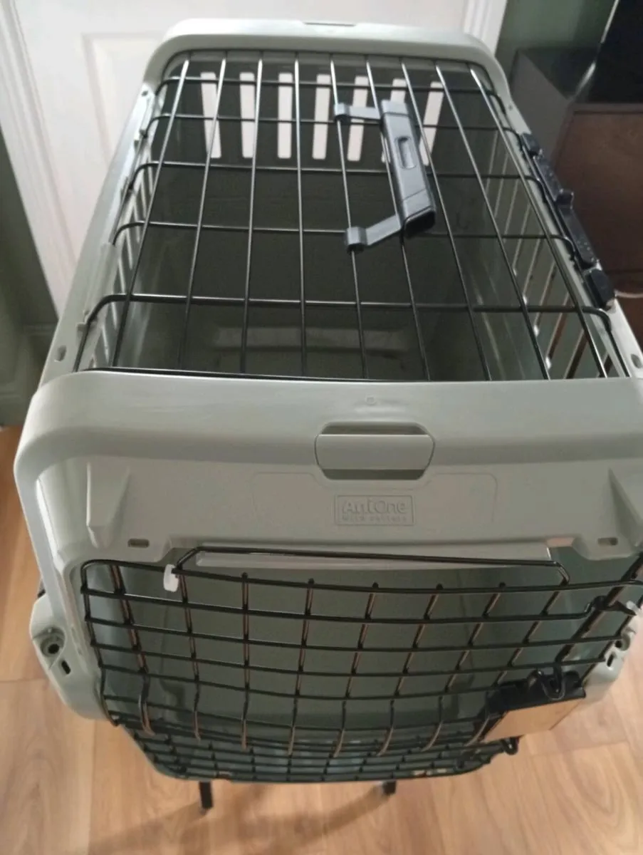 Dog Crate - Image 1