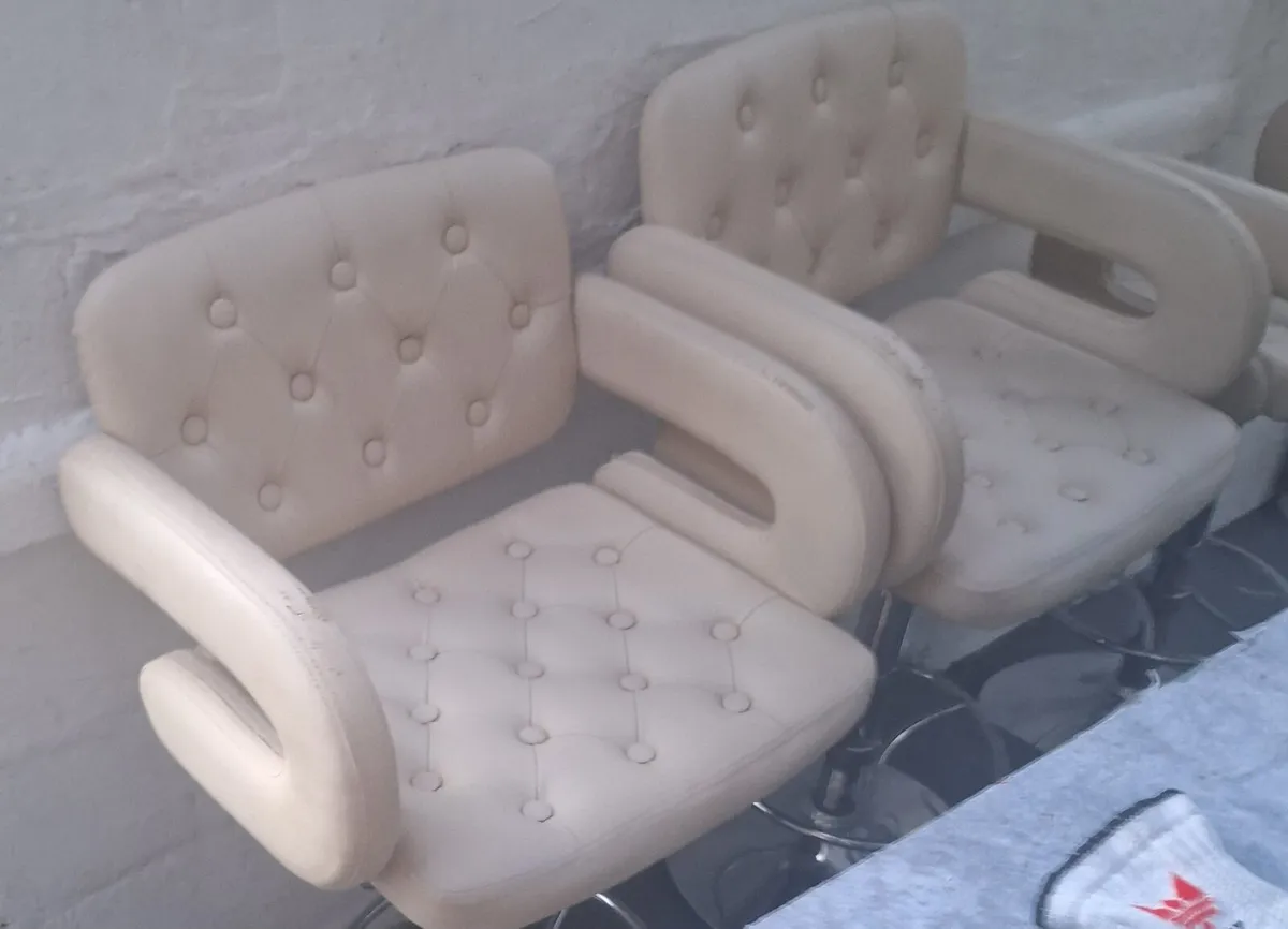 bar stools