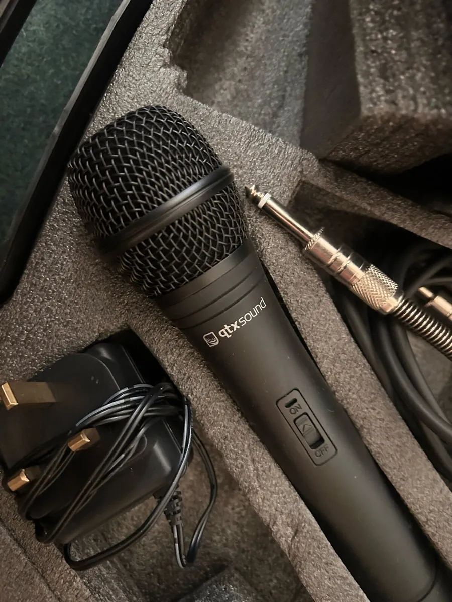QTX Sound Wireless Microphone System + Carry Case - Image 2