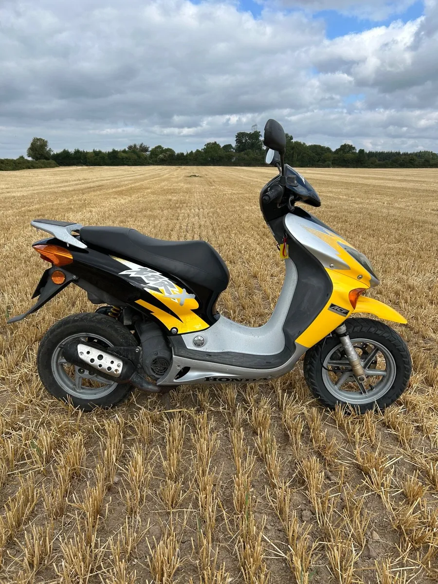 Honda X8R-X  50cc - Image 4